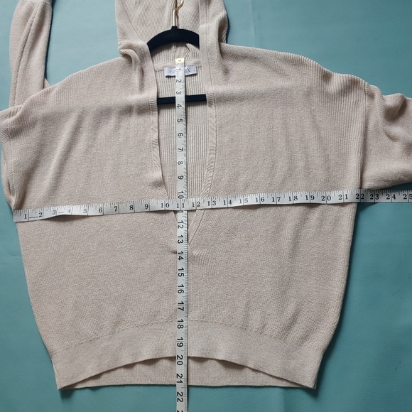 INTERMIX Julie Cashmere-And-Silk-Blend Sweater - Picture 7 of 8